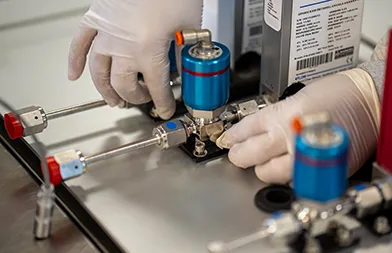 flowlink employee working