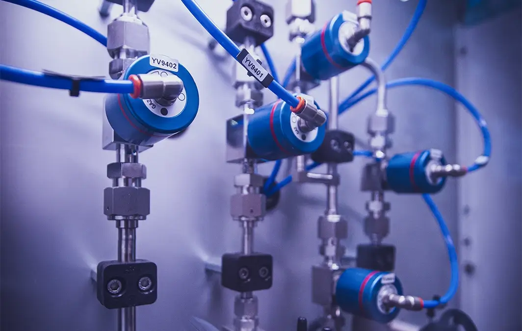 ultra high purity valves